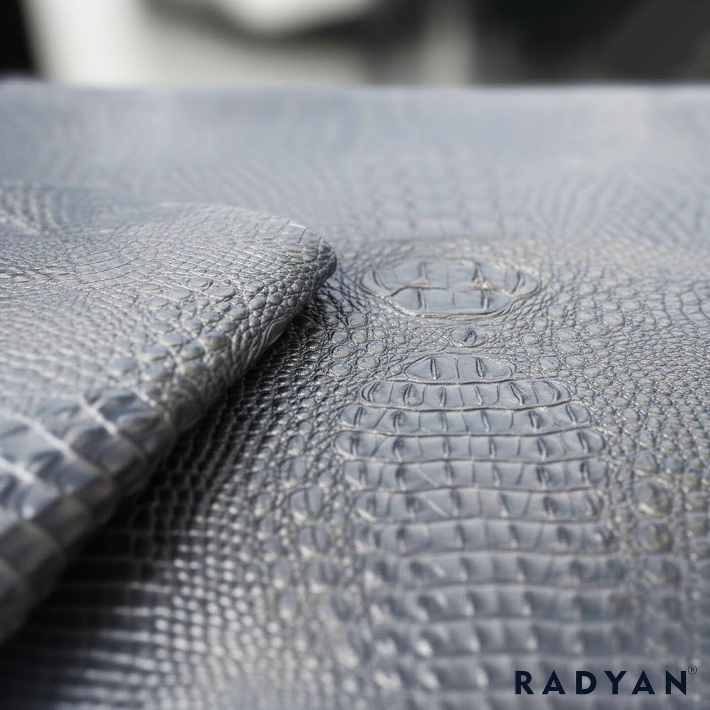 1 Yard 3D Embossed Gator Faux Leather Vinyl Fabric Durable Upholstery Handbags 56" Width