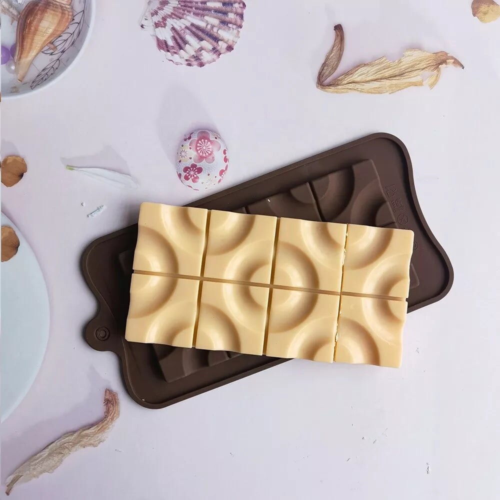 Chocolate Bar - Squares &#x26; Circles