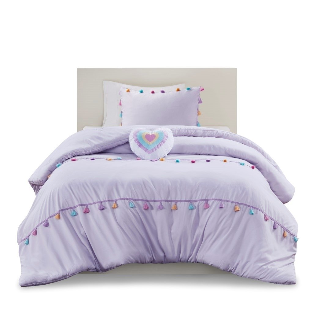 Gracie Mills Xylon Solid Tassel Comforter Set With Heart-Shaped Throw Pillow - Grace-11782