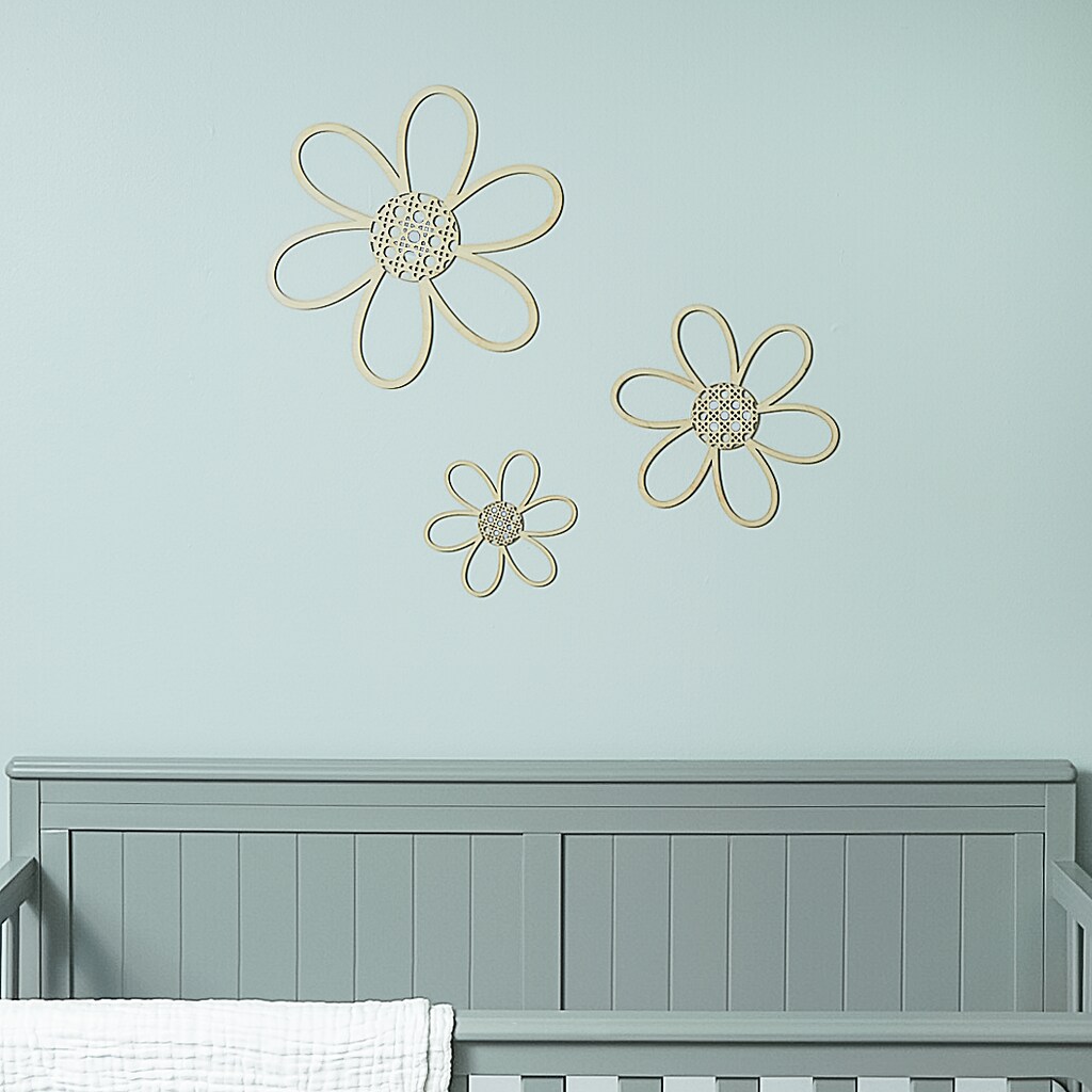 Rattan Daisy Wall D&#xE9;cor, Multiple Sizes Wood Flowers, Nursery/Party | Woodpeckers