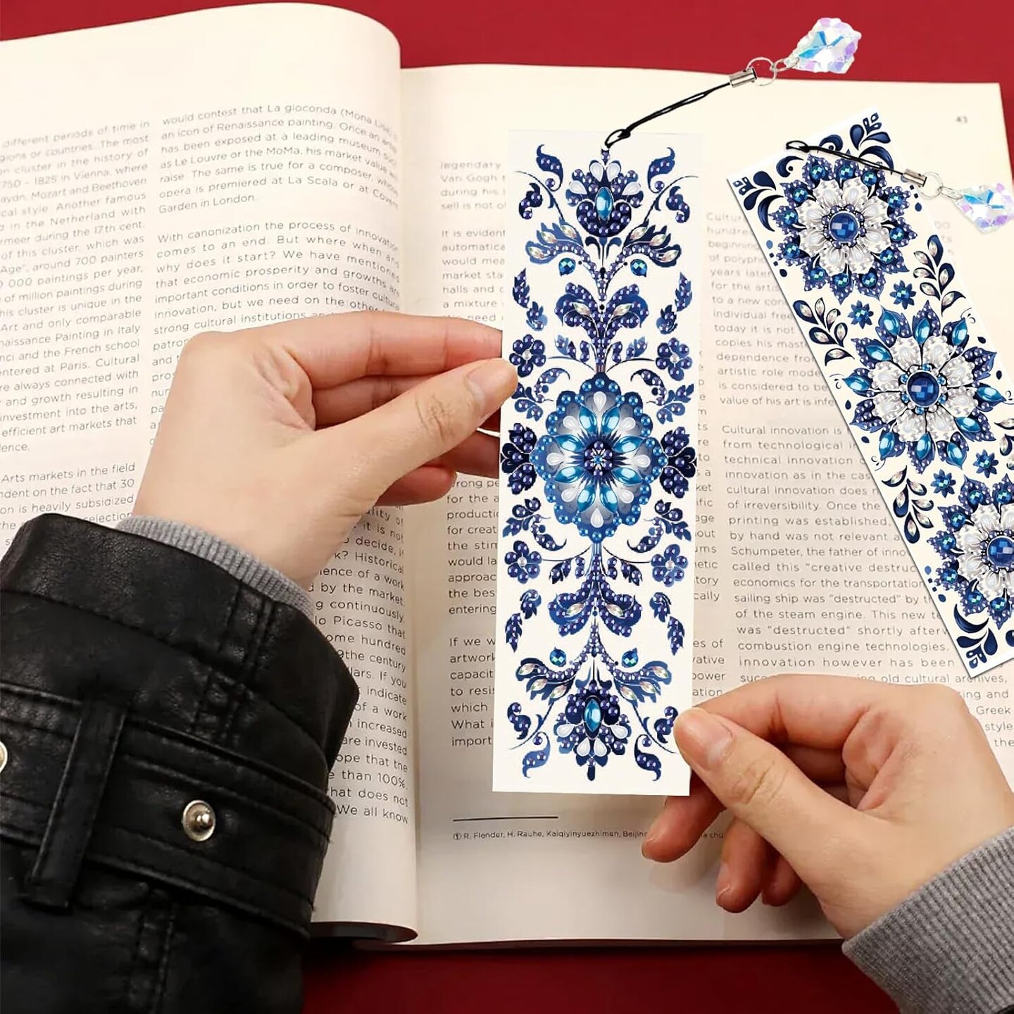 4PCS Blue & White Porcelain Diamond Art Bookmarks – DIY Crystal Water Diamond Bookmarks with Pendant, Perfect Gift for Reading Enthusiasts, Office, School, and Birthday DIY Crafts