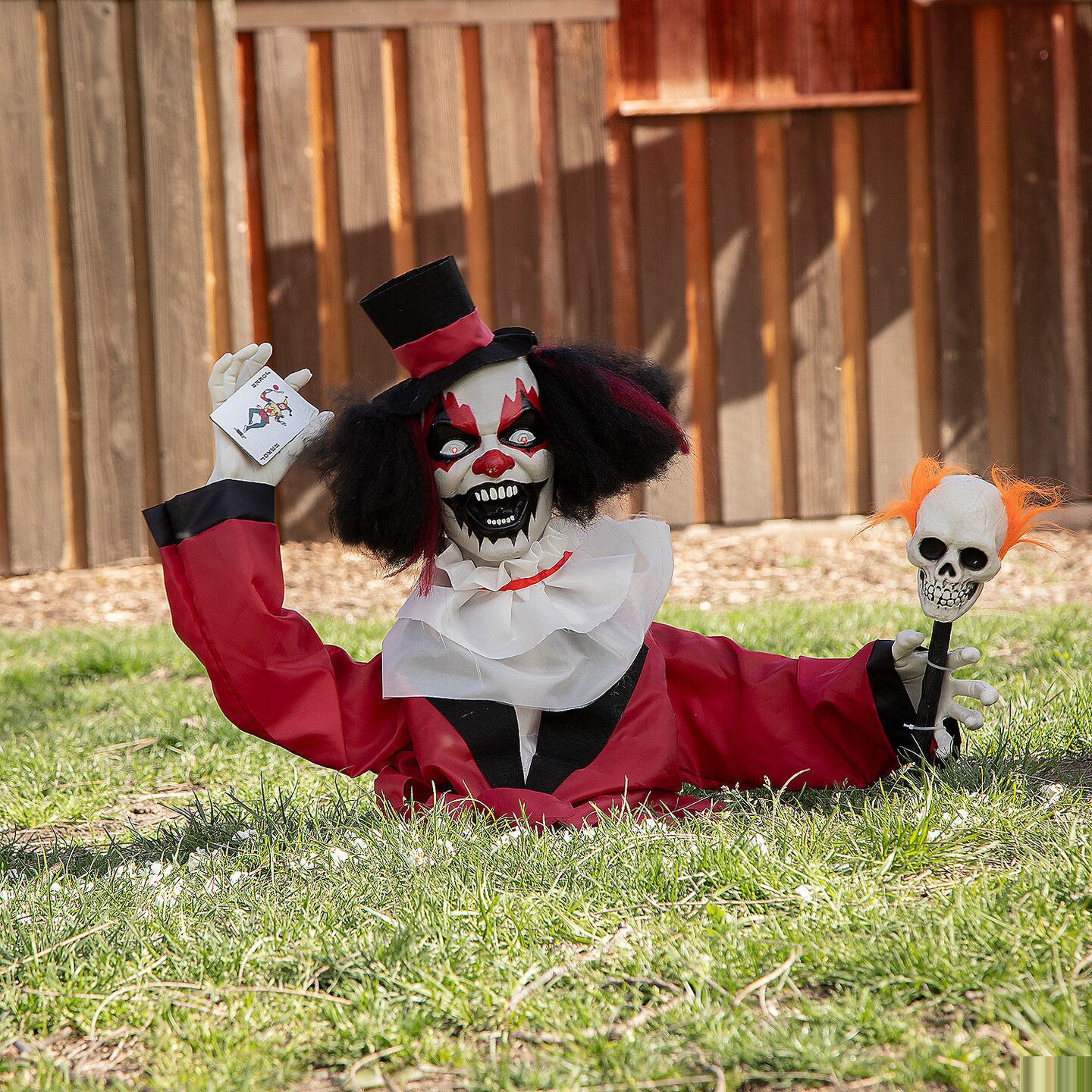 Groundbreaker Animated Black Red &#x26; White Clown 19 1/2&#x22;