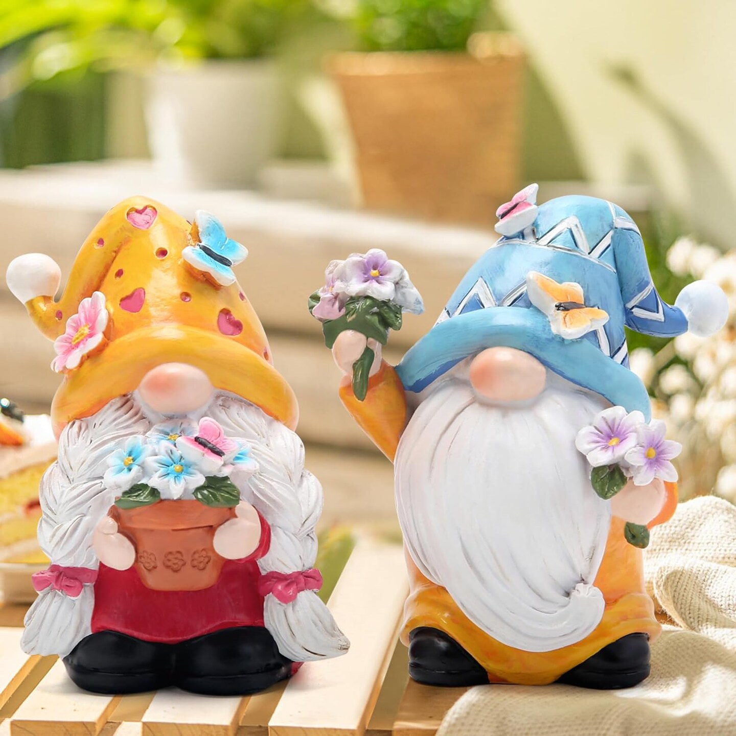 2PCS Gnomes Decorations Flower Ornaments Decor Gifts Summer Figurines Couple Gnomes for Outdoor Garden Decor Birthday Gifts for Mom, Grandma, Women