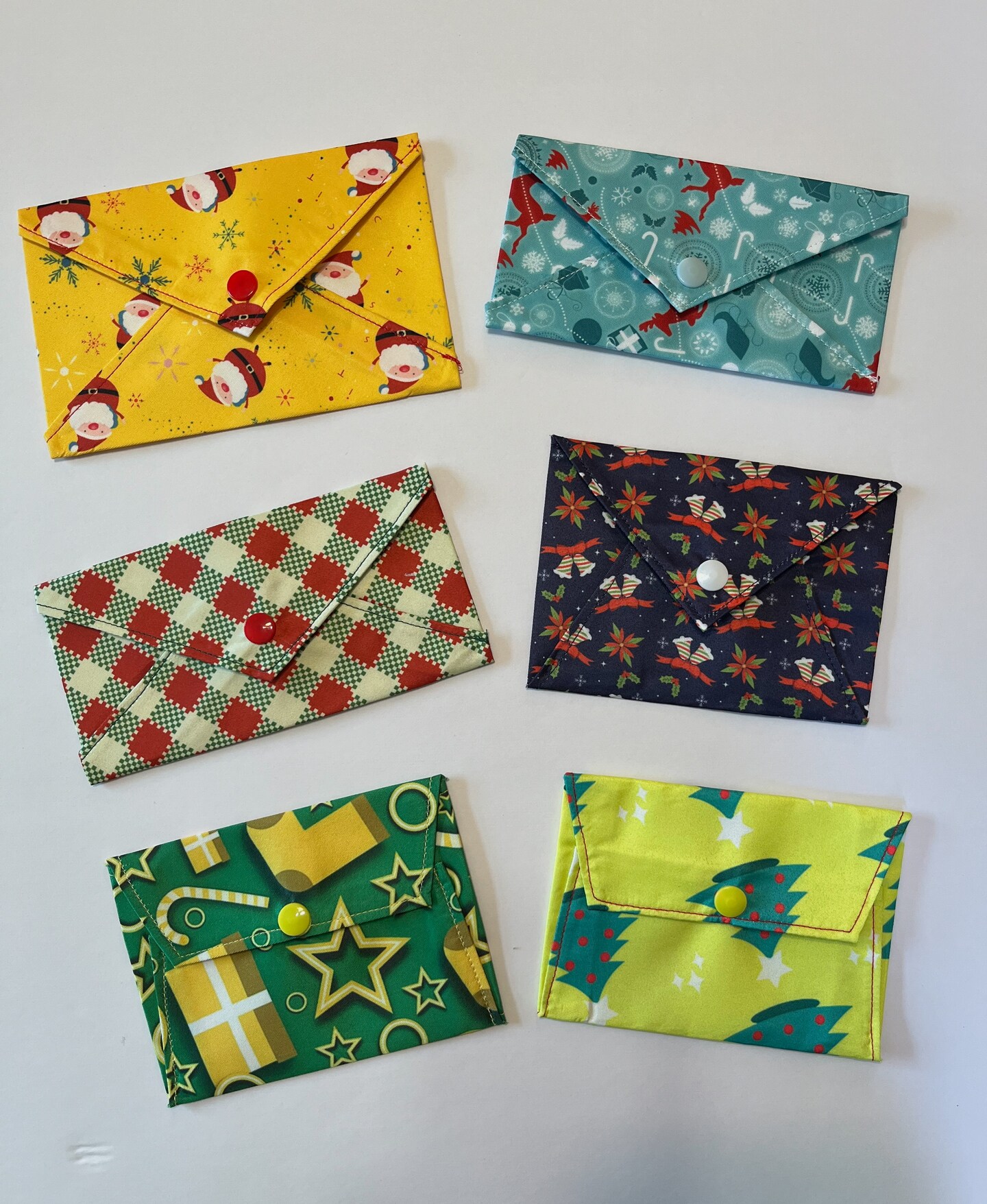 Fabric envelopes, gift card holder, gift giving | MakerPlace by Michaels