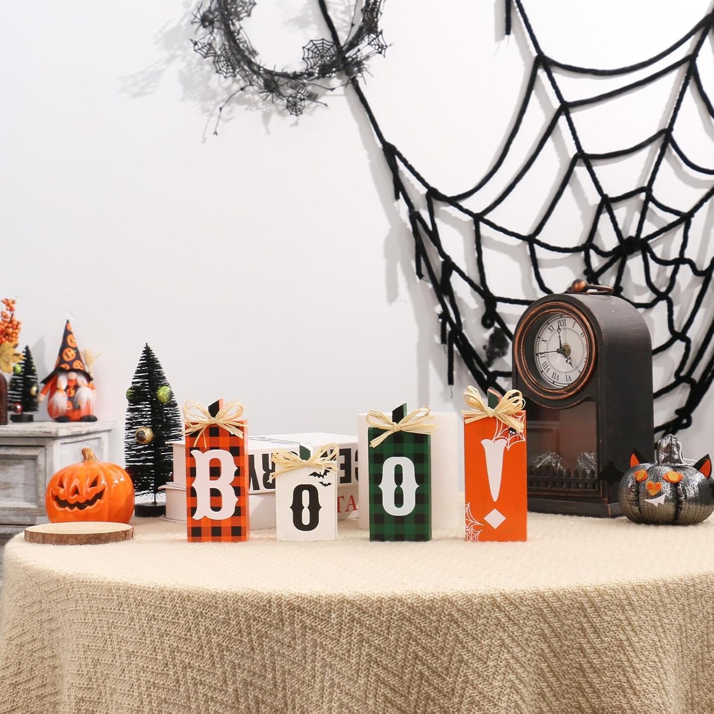 Halloween Decorations,  Wooden Boo Sign Block Tabletop Decorations, for Home Farmhouse Indoor Party Fireplace Decor.
