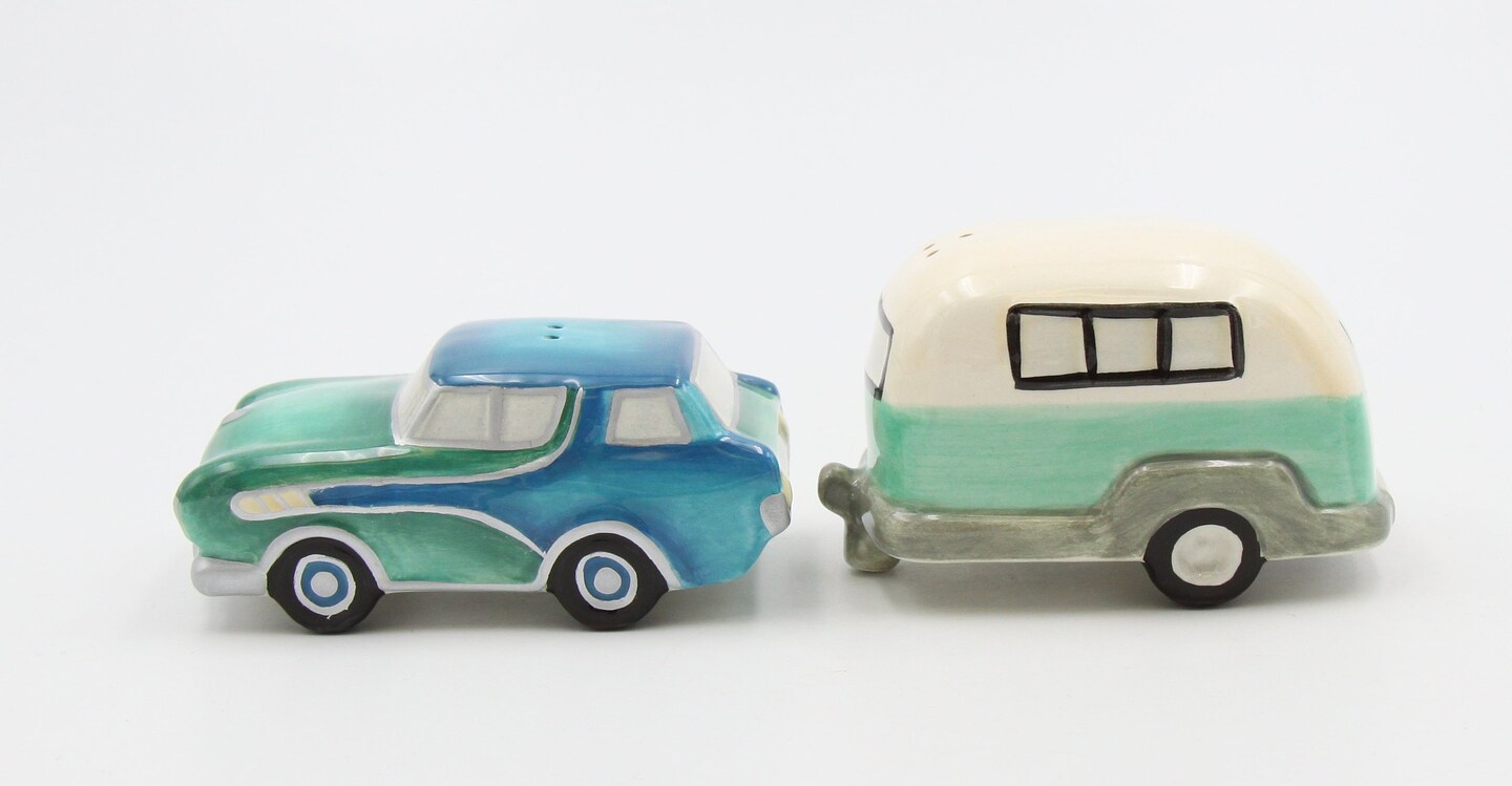 Ceramic Car and RV Salt And Pepper Shakers, Home Décor, Gift for Him, Gift for Dad, Kitchen Décor