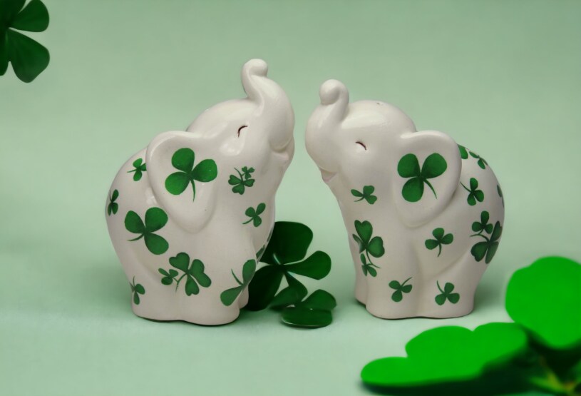 Ceramic Elephant with Shamrock Salt and Pepper Shakers, Home D&#xE9;cor, Gift for Her, Mom, Kitchen D&#xE9;cor, Irish Saint Patrick&#x2019;s Day D&#xE9;cor