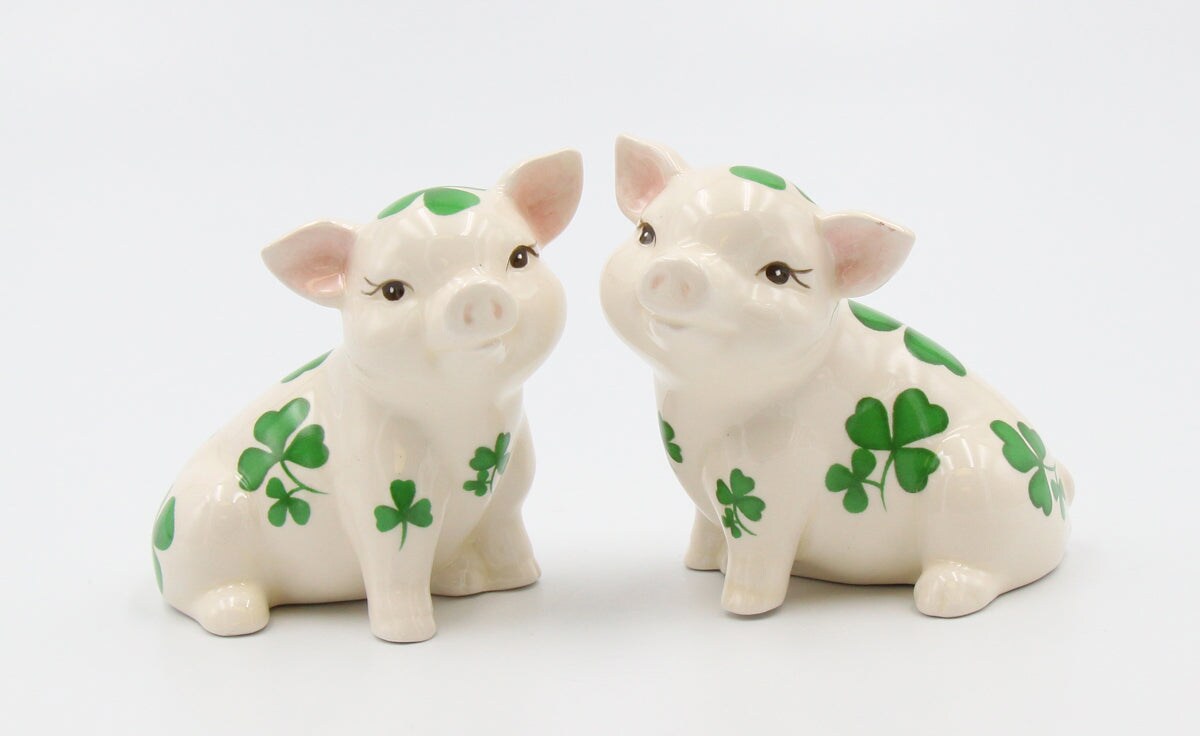Ceramic Pigs with Shamrock Design Salt and Pepper Shakers, Gift for Her, Gift for Mom, Kitchen Décor, Irish Saint Patrick’s Day Décor