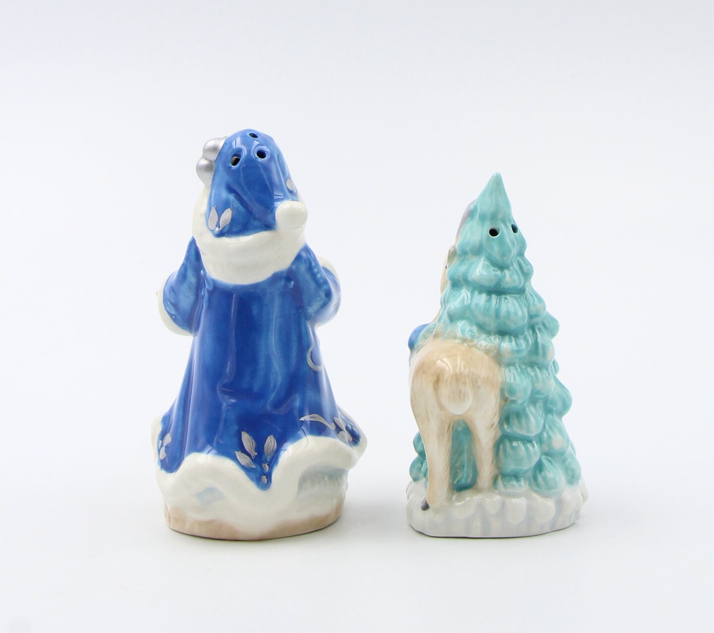 Hand Painted Ceramic Blue Santa Claus with Reindeer &#x26; Tree Salt and Pepper Shakers, Home D&#xE9;cor, Gift for Her, Gift for Mom, Kitchen D&#xE9;cor