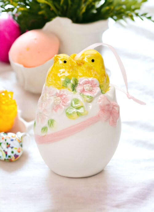 Ceramic Chicks in Egg Ornament, Home D&#xE9;cor, Gift for Her, Gift for Mom, Kitchen D&#xE9;cor, Spring D&#xE9;cor, Easter D&#xE9;cor