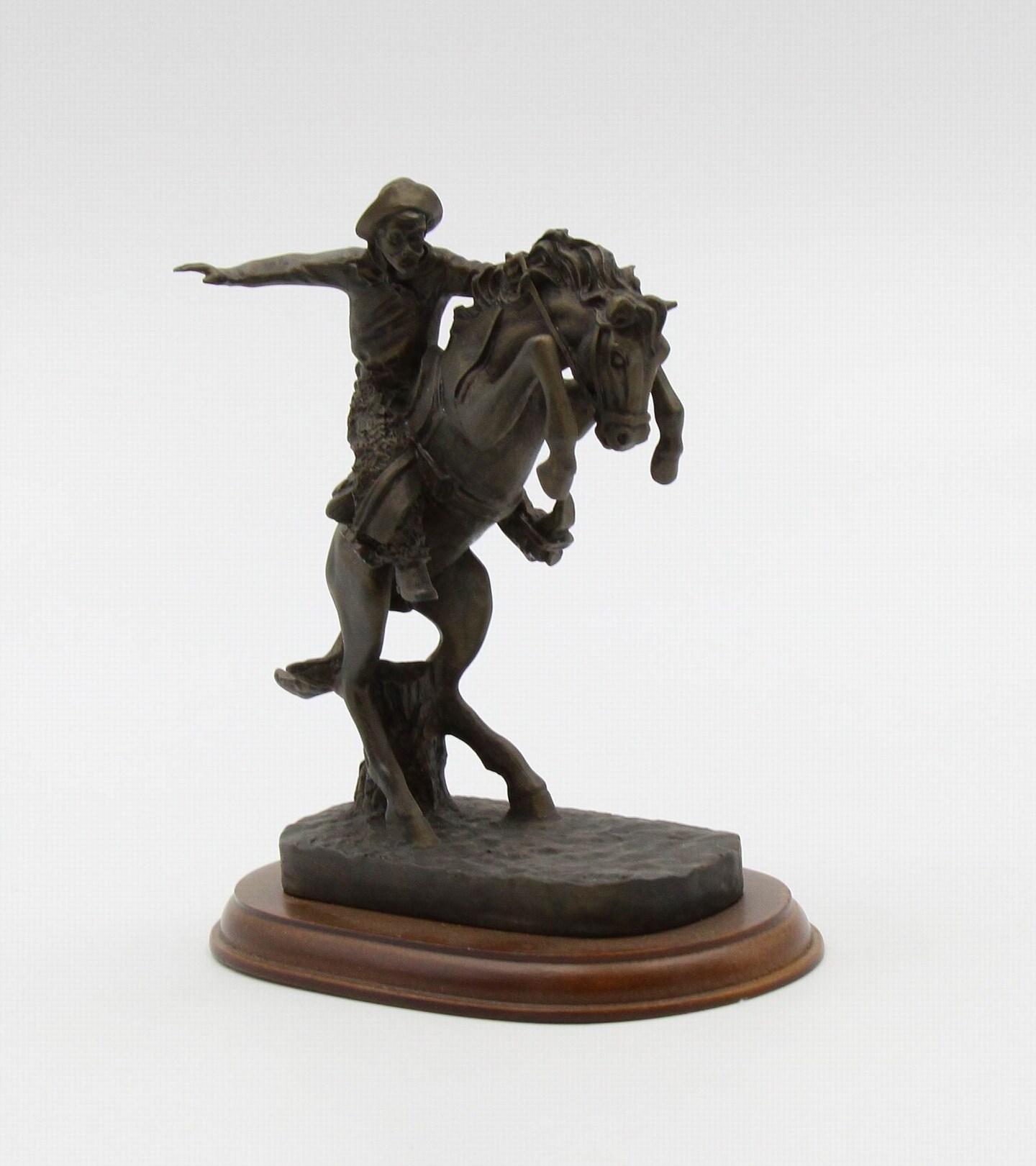Cowboy Riding Horse Figurine, Home D&#xE9;cor, Gift for Him, Gift for Dad, Gift for Son, Office D&#xE9;cor, Game Room Decor