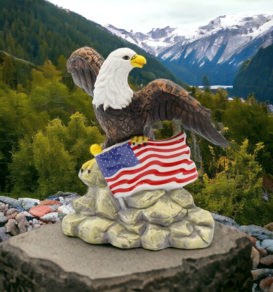 Ceramic Bald Eagle with American Flag Figurine, Home D&#xE9;cor, Patriot Gift, Gift for Mom, Gift for Dad, Independence Day D&#xE9;cor, July 4th