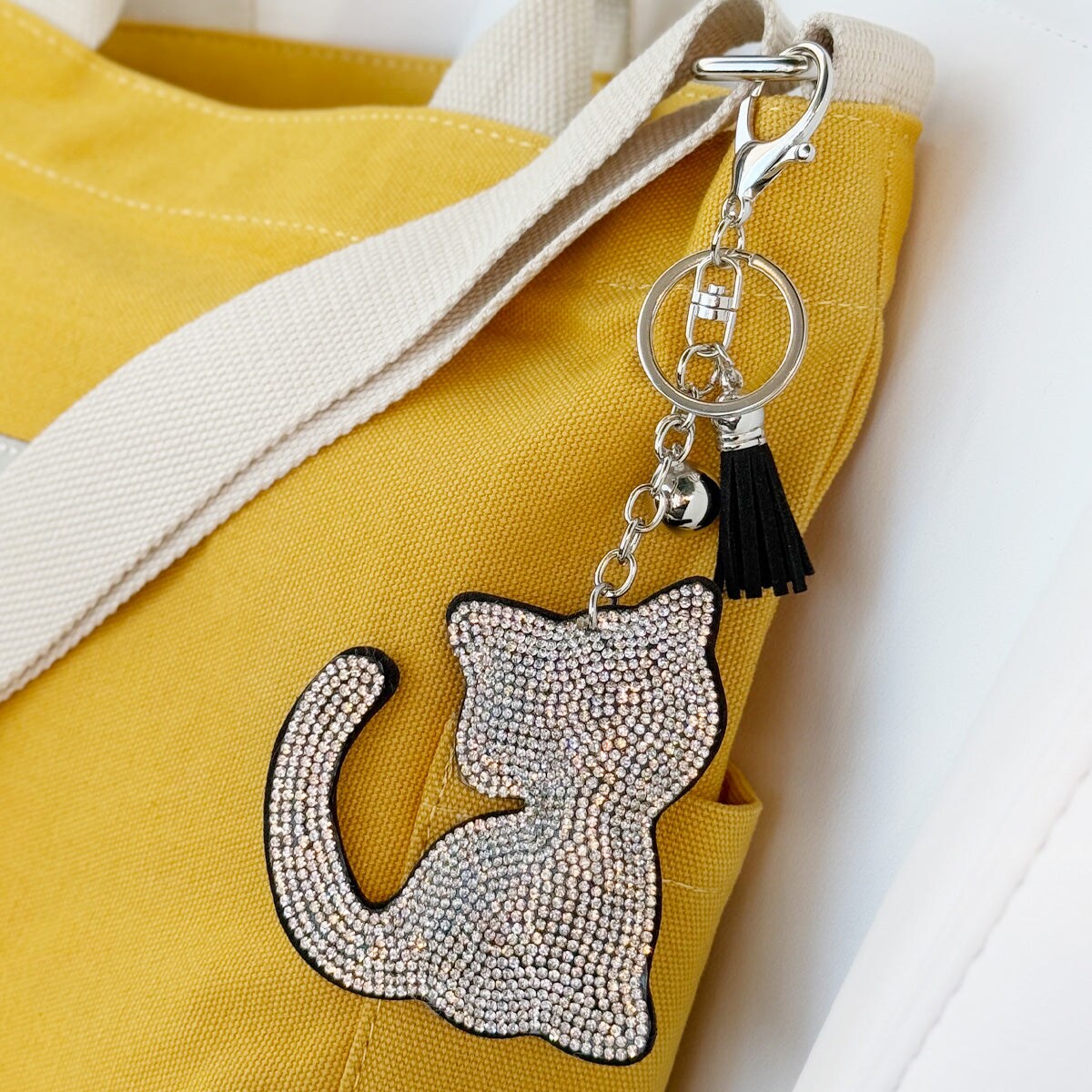 Wrapables Crystal Bling Key Chain Keyring with Tassel Car Purse Handbag Pendant, Silver Feline