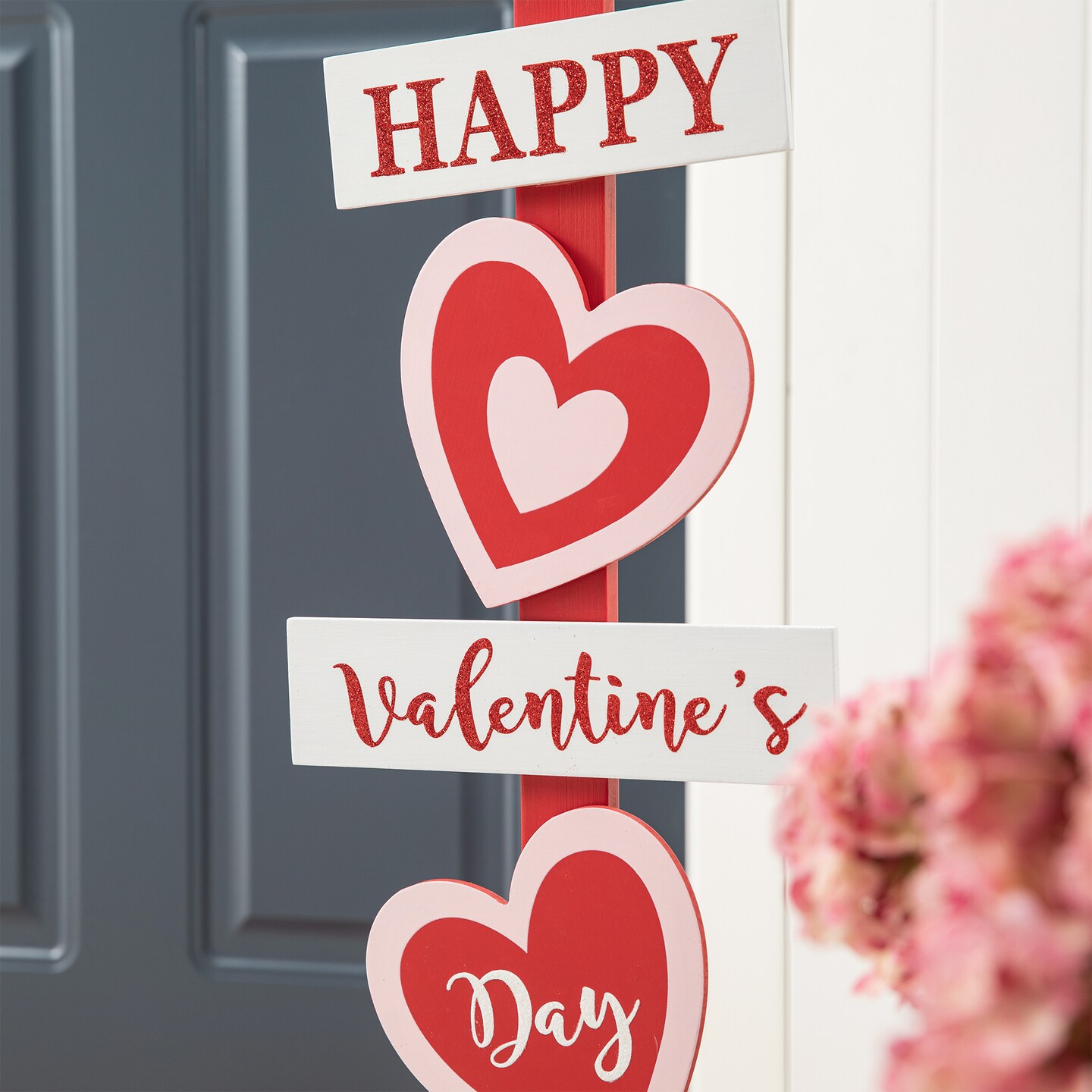35.75&#x22;H Valentine&#x27;s Wooden Heart &#x26; Love House Porch Decor