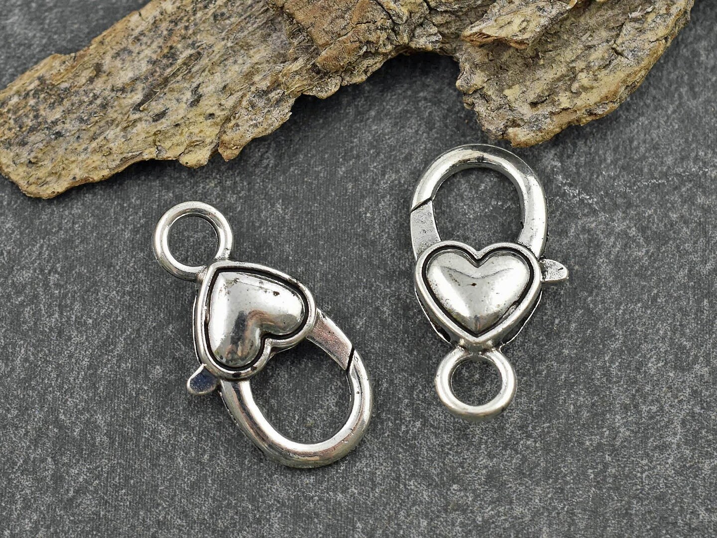 *10* 21x12mm Antique Silver Heart Lobster Clasps