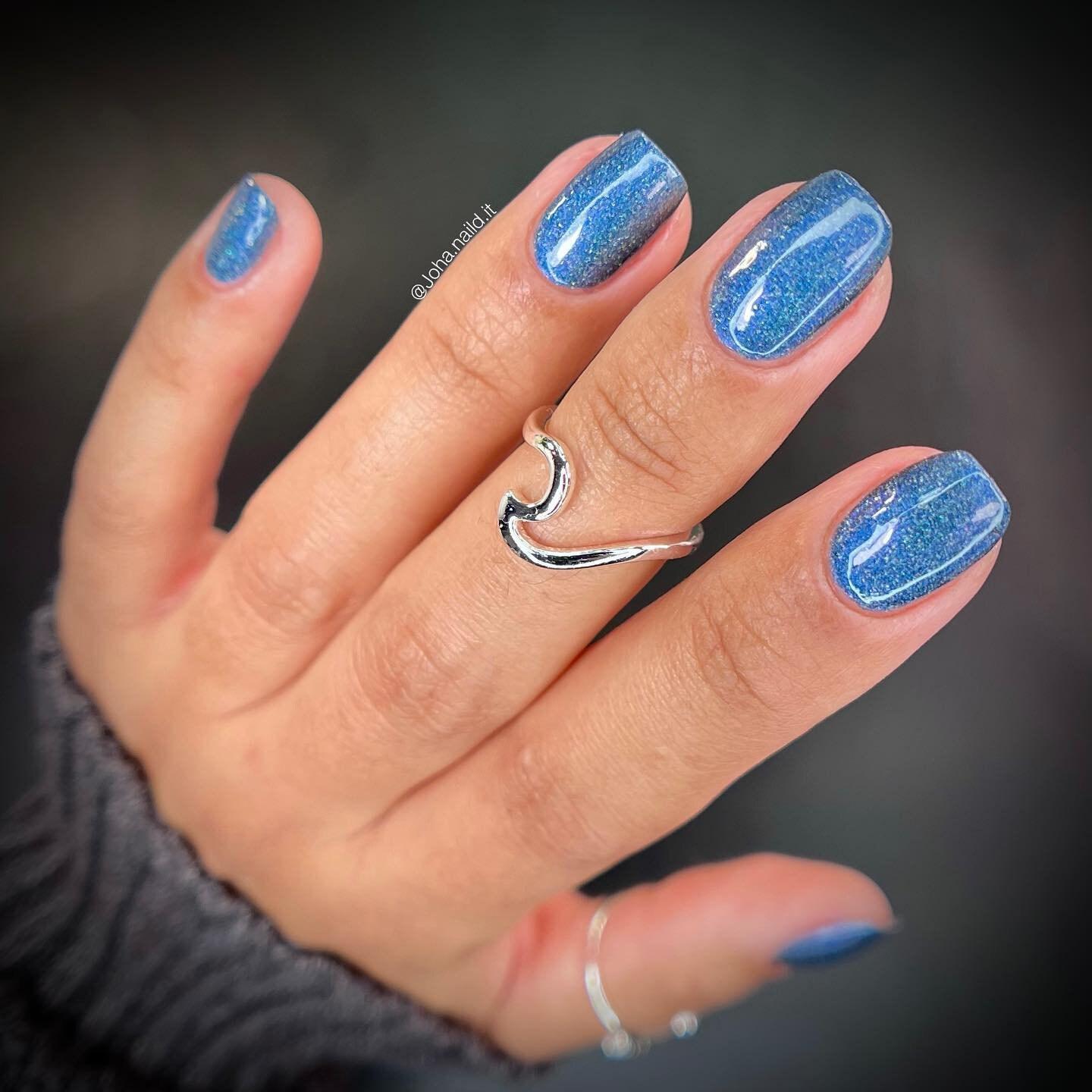 Old Soul - custom handcrafted blue holographic nail polish - image9