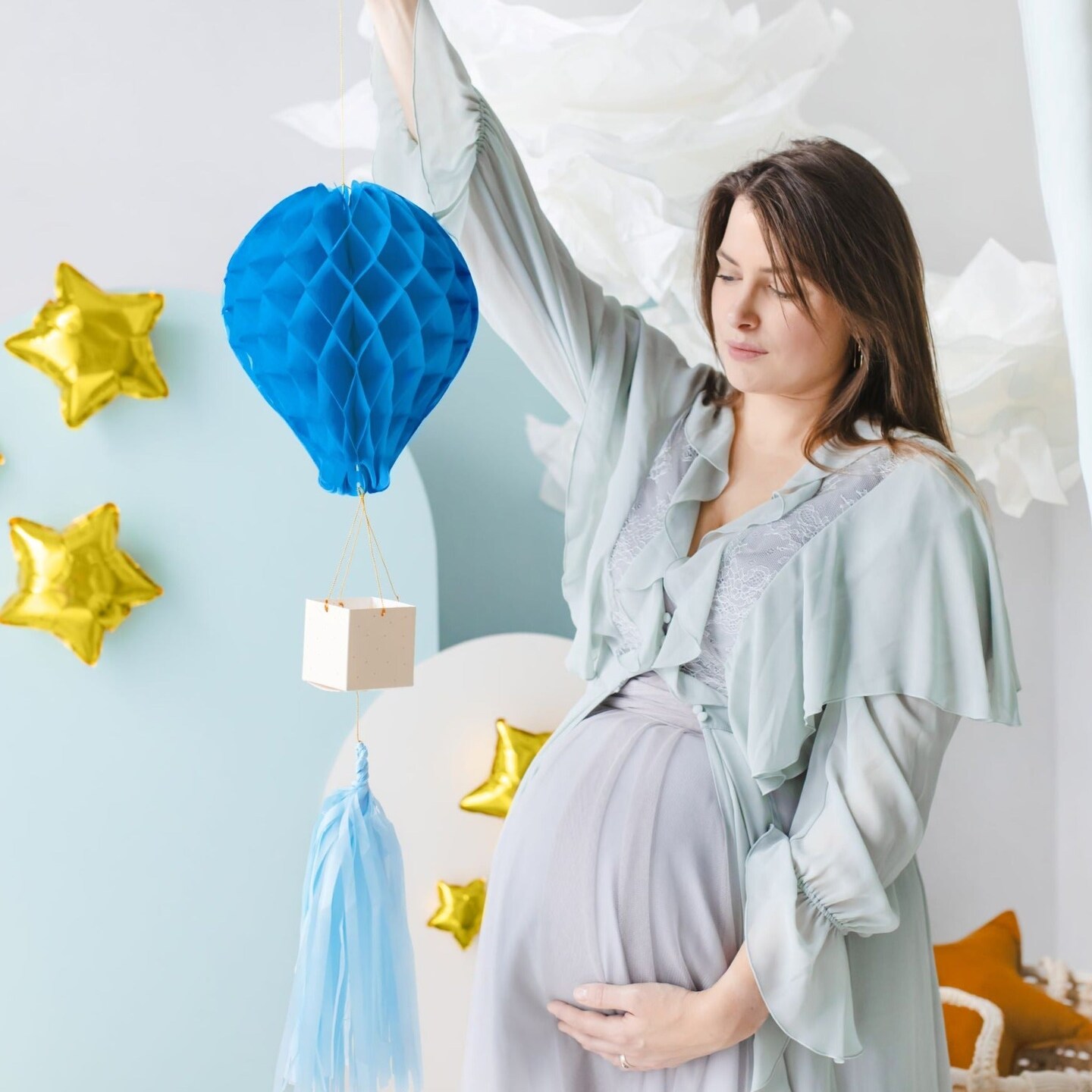 BLUE HONEYCOMB HOT AIR BALLOON