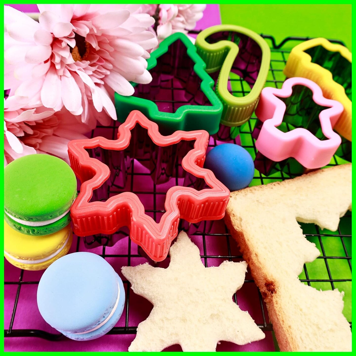 5 Piece Christmas Cookie Cutter Set with Plastic Covers