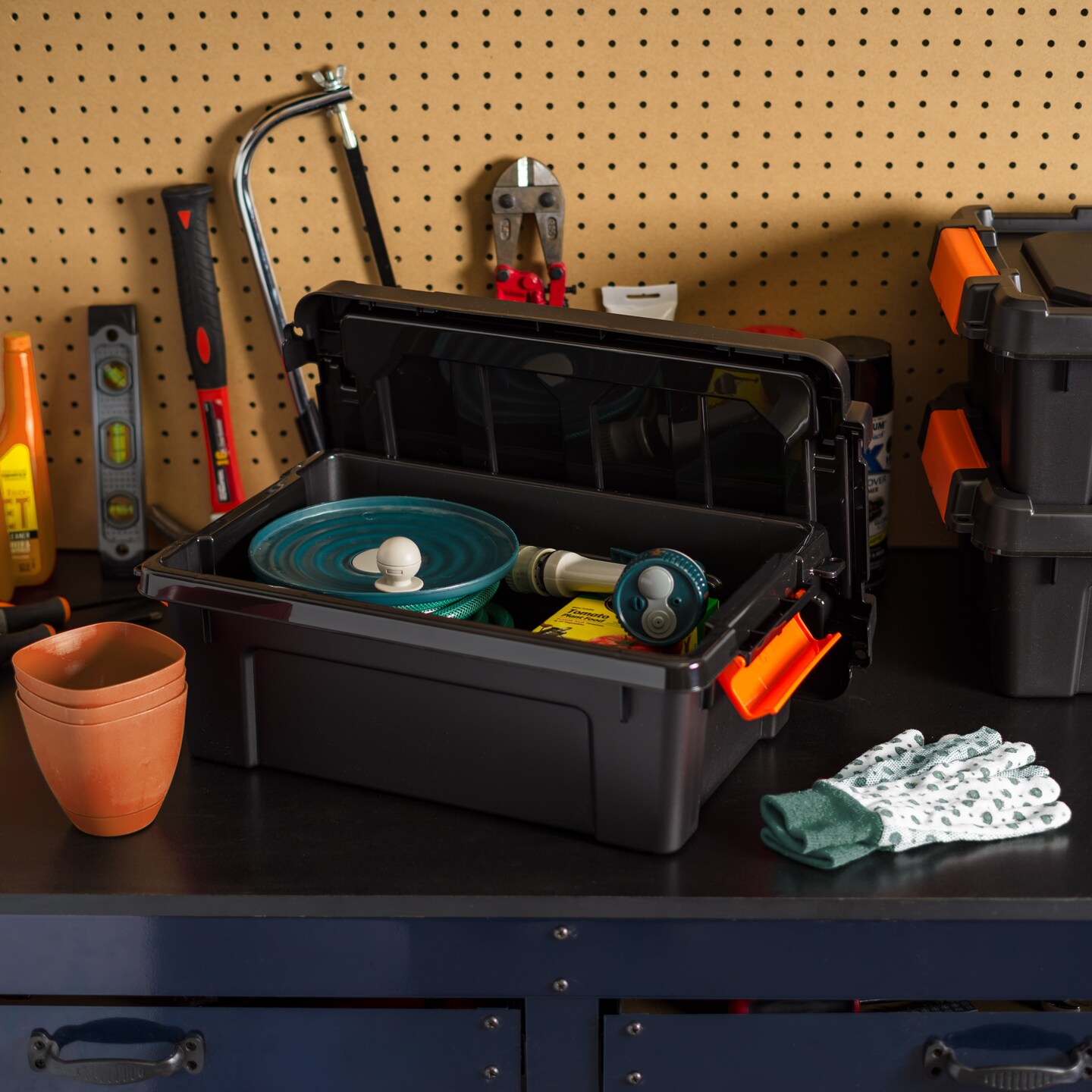 IRIS USA 3 Gal. Plastic Storage Bins with Lids, Latching Totes, Heavy Duty Containers