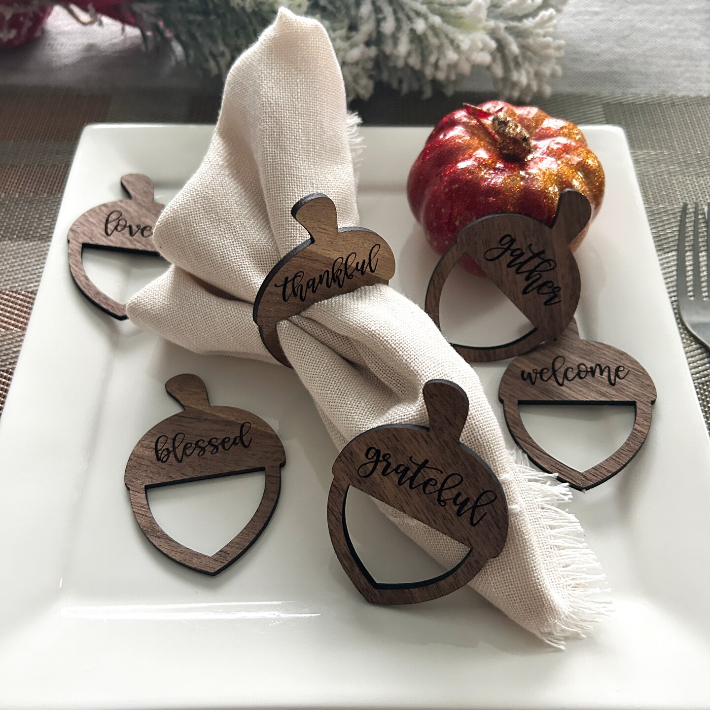 Thanksgiving Napkin Ring Holder, Fall Napkin Holder, Custom Napkin Ring,  Thanksgiving Table Setting, Thanksgiving, Wood Napkin MakerPlace by 