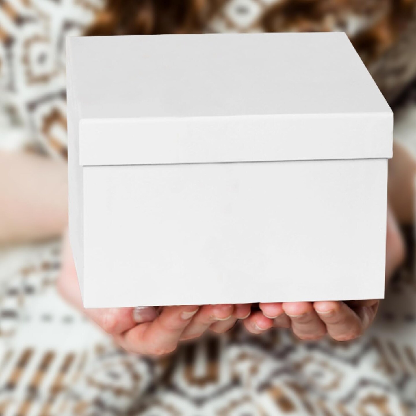 White Gift Boxes for Presents 4 Pack Nesting Gift Boxes with Lids,3.7“-6.4“ Assorted Sizes Square Stackable Boxes for Birthday Wedding Christmas Party Gift Wrapping