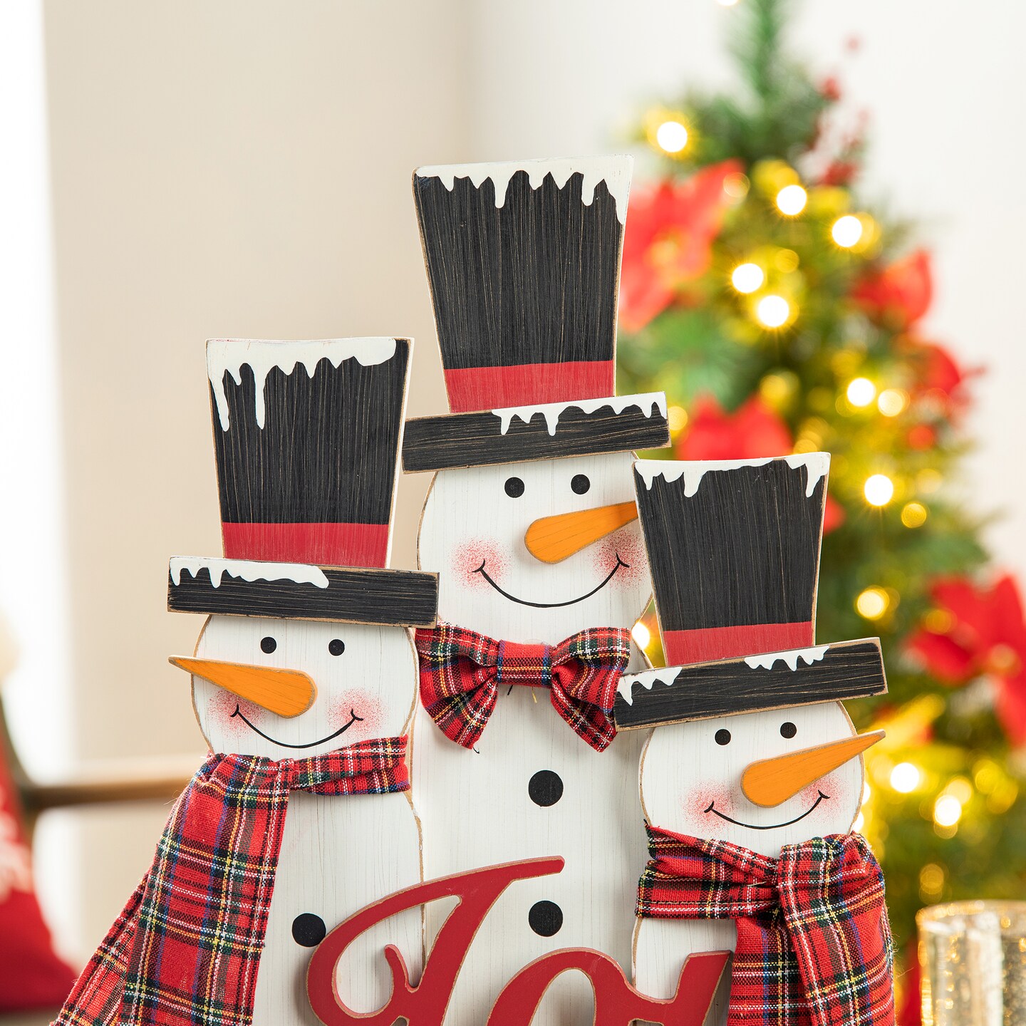 Set of 2 18&#x201C;H Wooden Snowman Family Table Decor