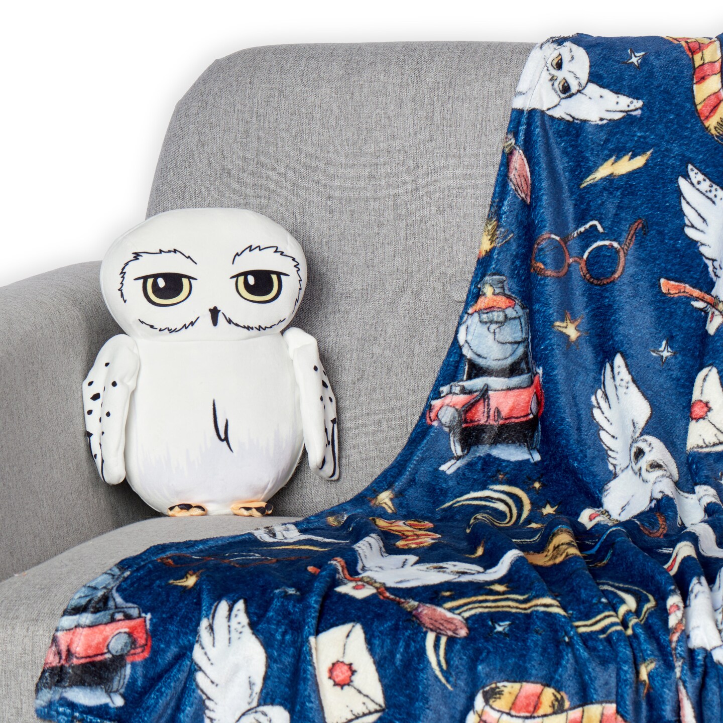 Warner Bros. Harry Potter Hedwig Silk Touch Throw Blanket 50X60 inches and Hugger Set, 11 inches