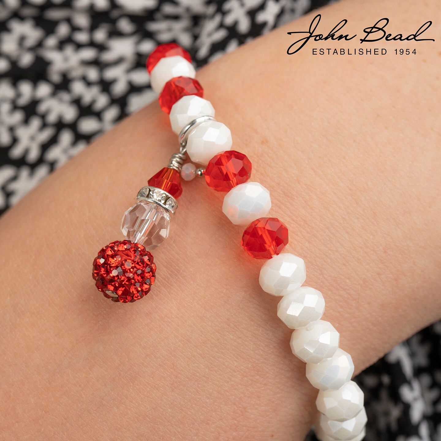 Crystal Lane DIY 7&#x22; Designer Holiday Glass Bead Mix Strand