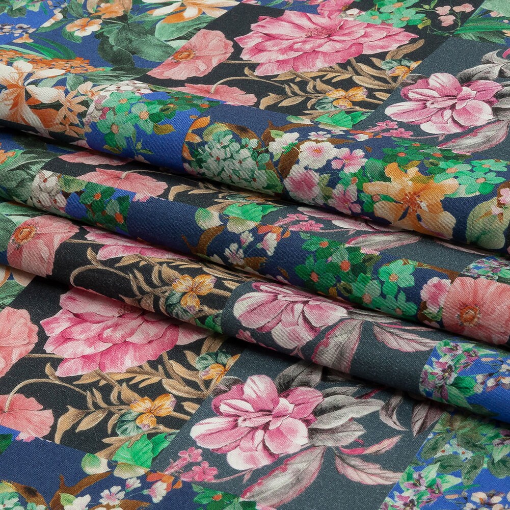 1 Yard Blooming Cotton Poplin Fabric with Floral Patchwork Print