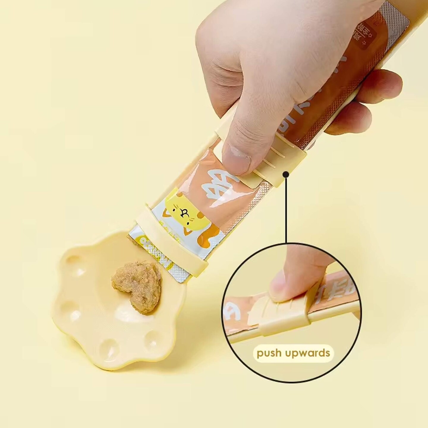 Cat Treat Feeder Bowl Eco Friendly ABS Rechargeable Food and Water Supply 7.6" x 7.6" x 5.87"