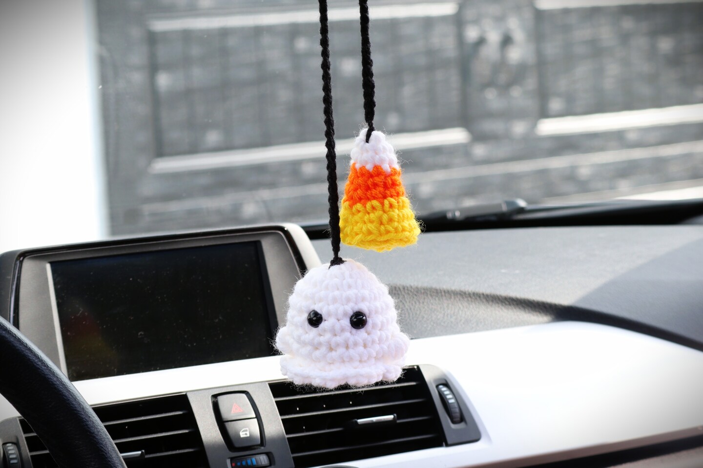 3326:特価♥おまとめ4点　アミナ飾り襟/ミニクッション/クロス/人形ヘッド飾 Crochet Halloween Car Charm Rear View Mirror Hanger Amigurumi