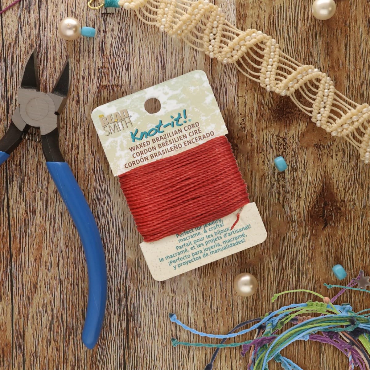 The Beadsmith Waxed Brazilian Cord, 0.7 mm Diameter, Light Wax, 15 Yards (13.7 m)