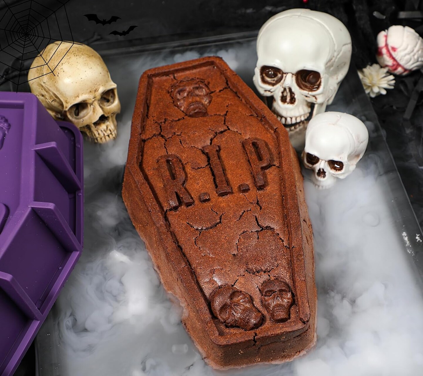 Silicone Coffin Cake Pan, 12 Inch Large Tombstone Shaped Cake Mold for Baking Halloween Themed Party