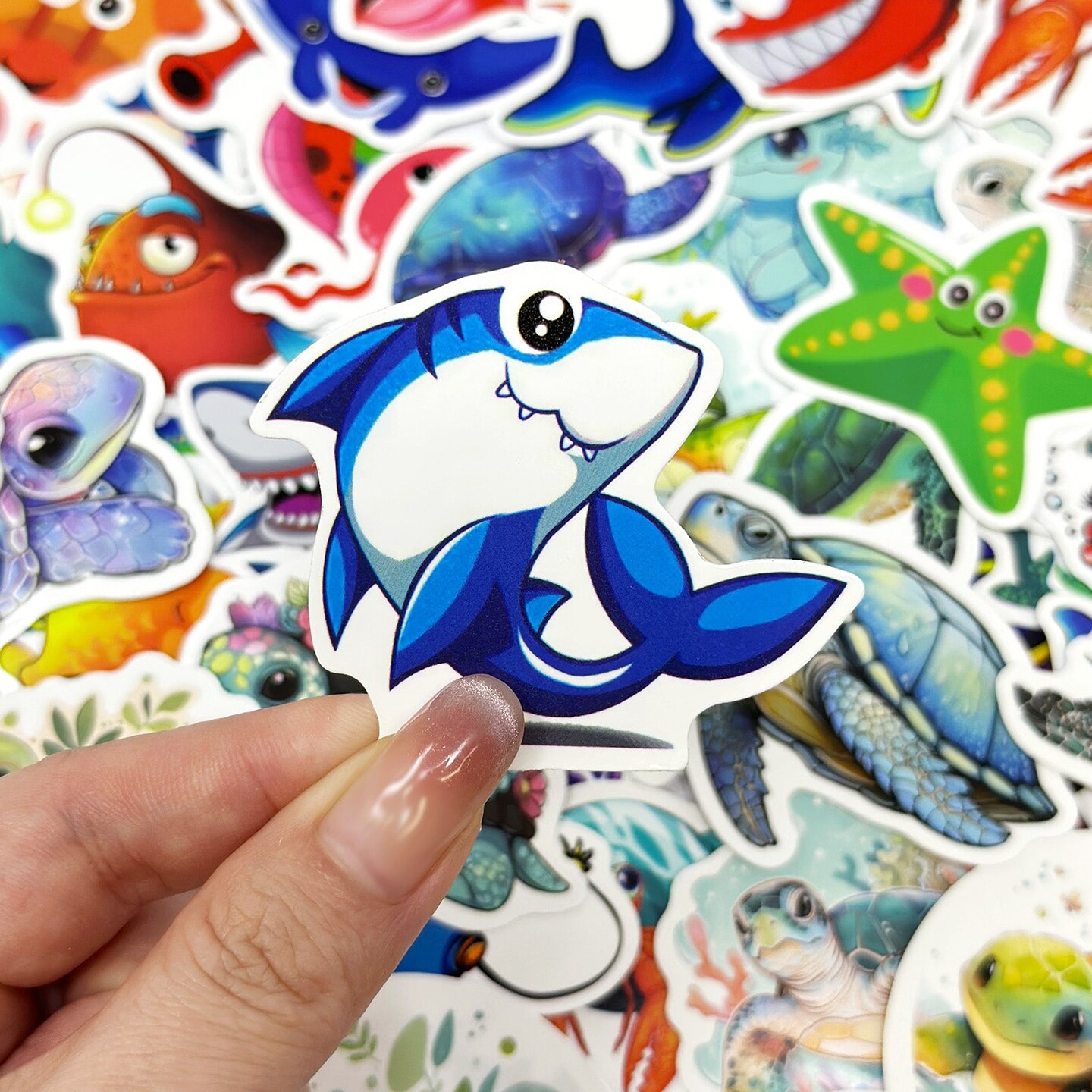 Wrapables Waterproof Vinyl Stickers for Water Bottles, Laptop, Phones, Skateboards, Decals for Teens, 100pcs Marine Animals
