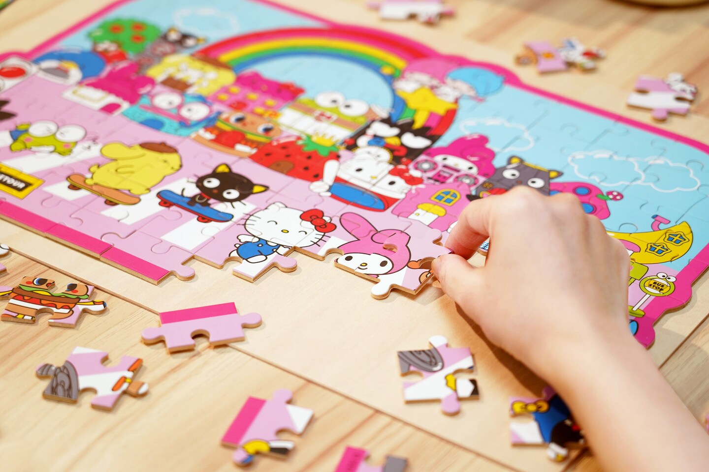 Wooden Jigsaw Puzzle | Hello Kitty&#xAE; and Friends Street with Shops