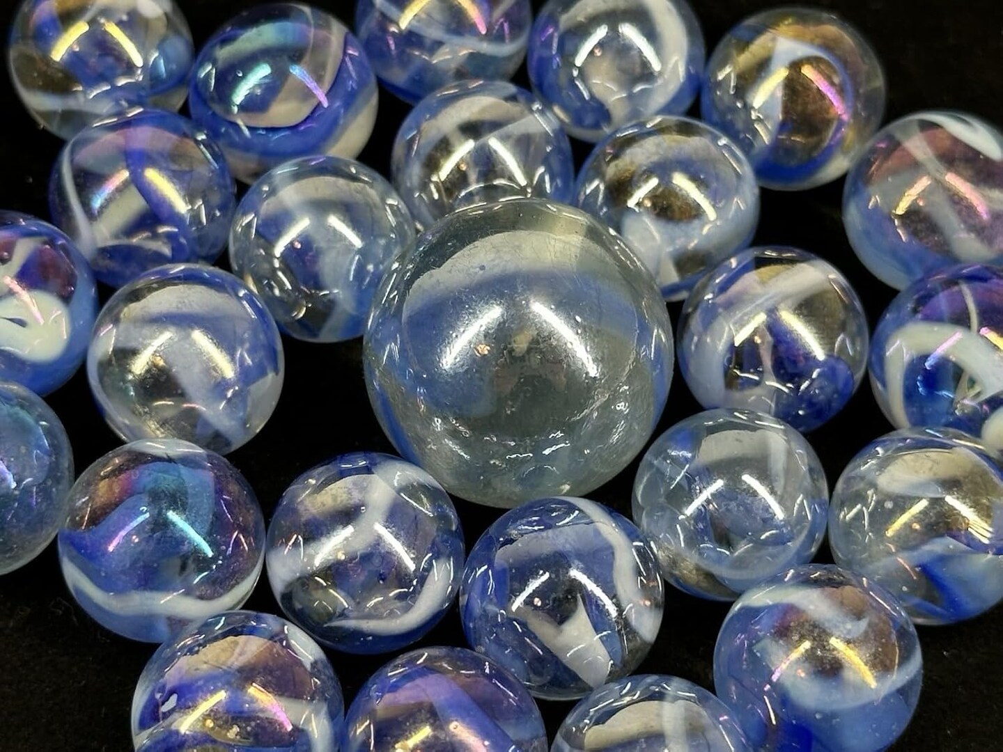 25 Glass Marbles GREAT WHITE SHARK Clear/Blue Game Pack Shooter