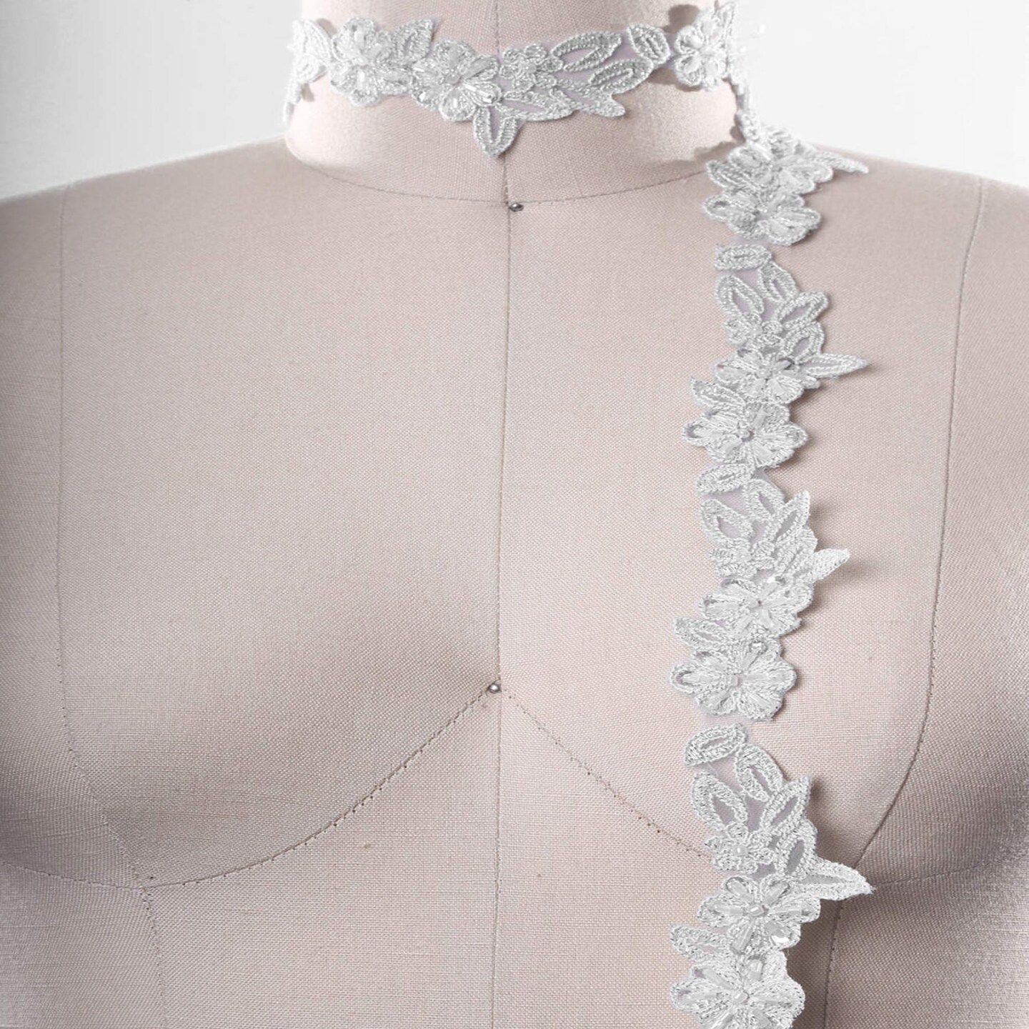 1 Yard 1 Inch Ivory Beaded Bridal Veil Lace Trim for Wedding Gowns Veils Accessories