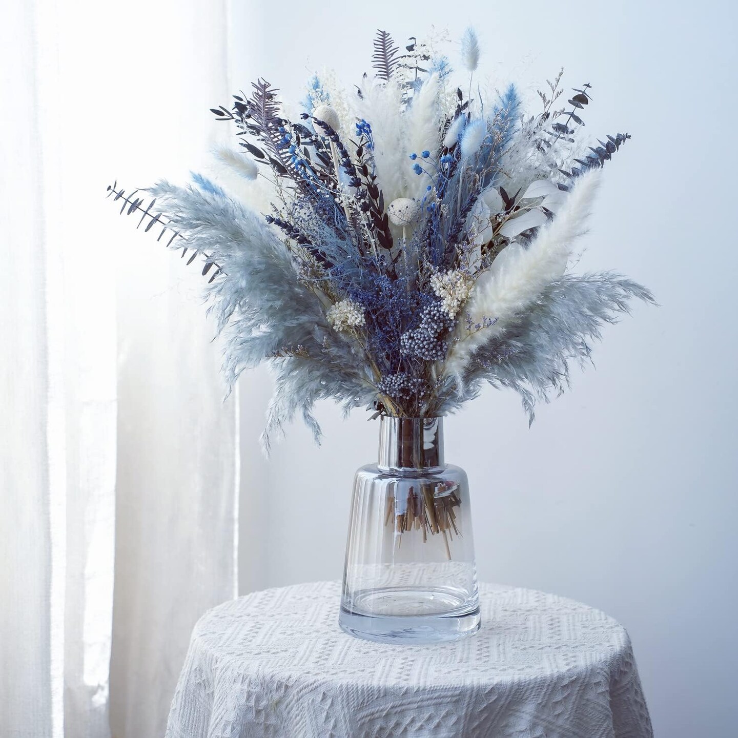 Natural Dried Flower Arrangement with Eucalyptus(natural)