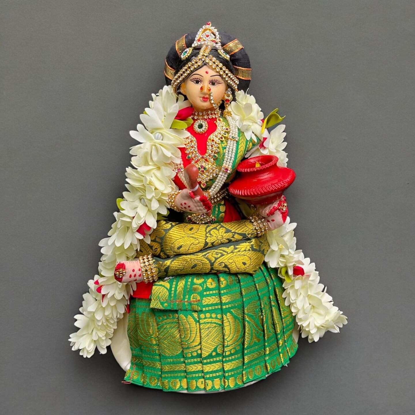 Annapoorani Mata Devi Doll Goddess Annapurna Maa Statue Hindu Idol for Pooja Room Home Office Temple Decor - Annapurni Divine Holy Blessing Housewarming Navaratri Religious Gift
