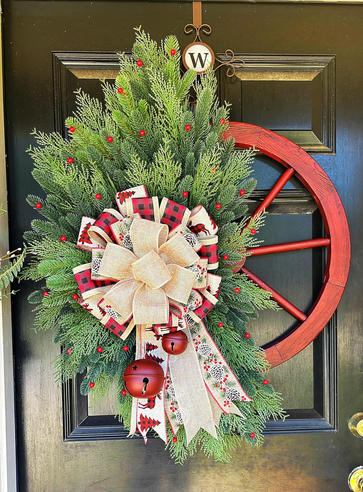 25pcs Artificial Pine Branches - Faux Cedar Stems for DIY Christmas Wreaths, Garland, and Home Decorations