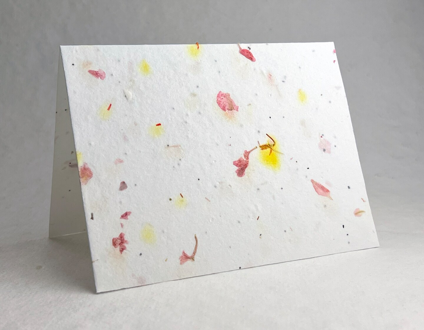 Wildflower Seed Paper A2 Folding Card - Cotton Paper Embedded with Petals Seeds - 4.25" x 5.5" - Set of 8 - With Envelopes and Guides