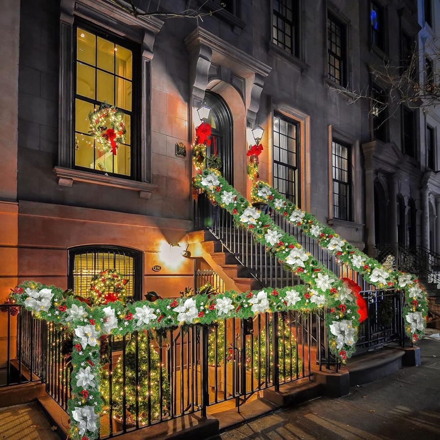 Christmas Garland,Christmas Garland with Lights,Outdoor Christmas Garland,9ft pre-lit Christmas Garland for Interior Decoration,Fireplaces,Stairs,Door Christmas Garlands Decorations Battery Operated