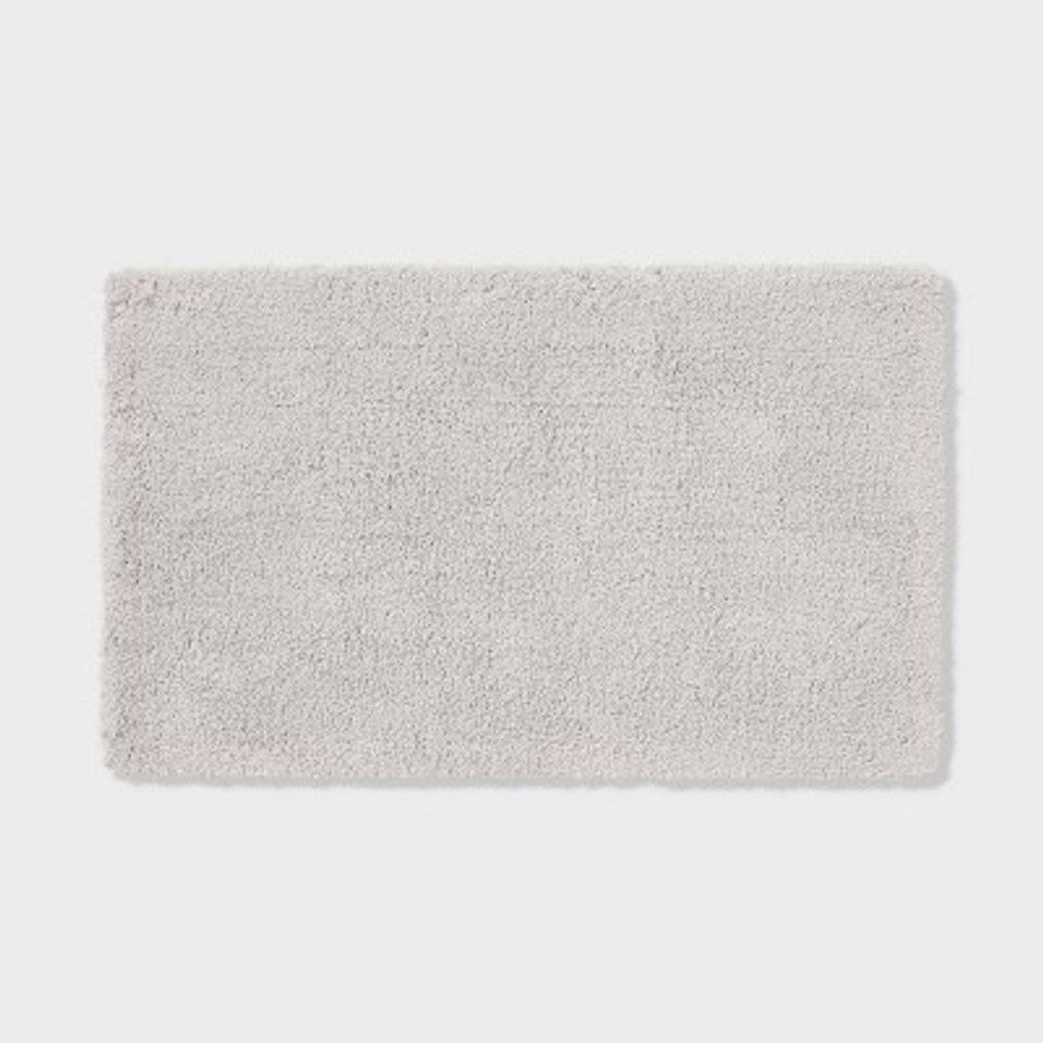 24&#x22;x40&#x22; Spa Plush Bath Rug Light Gray Threshold