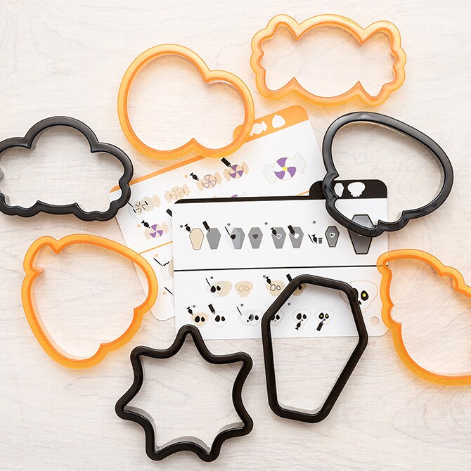 Sweet Sugarbelle Cookie Cutter Halloween Basics Set 18 Pcs 320119 by American Crafts