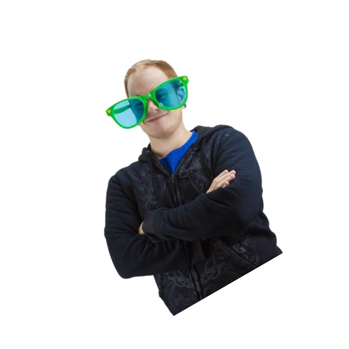 Brybelly Holdings  Jumbo Sunglasses - Green