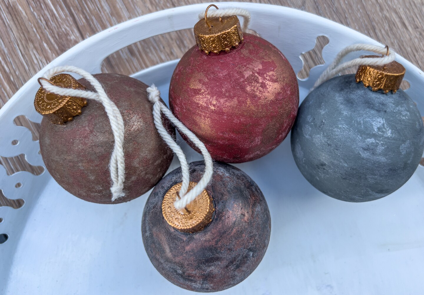 Vintage Package of Christmas ornaments (DR)