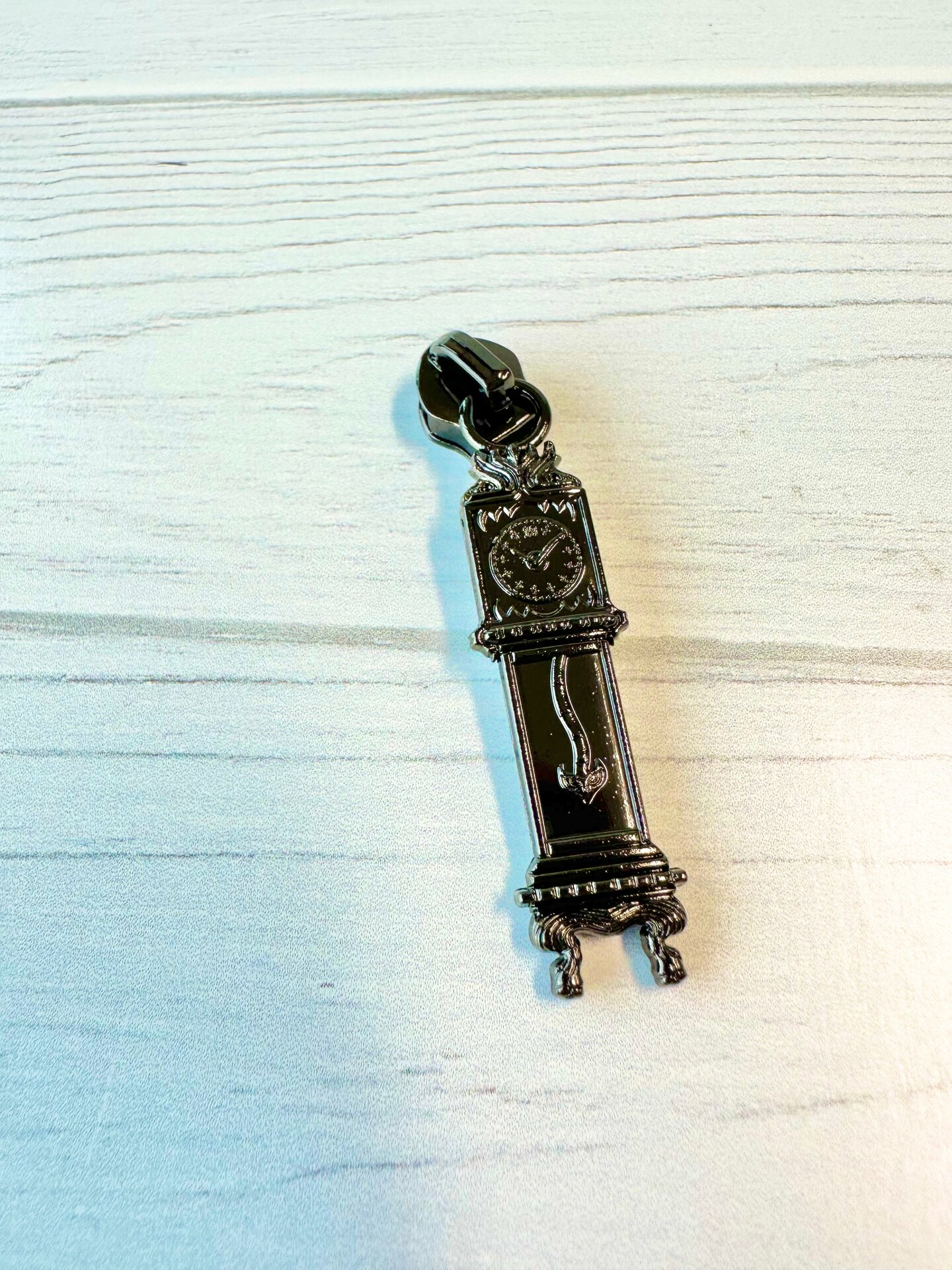 Haunted Clock zipper pulls