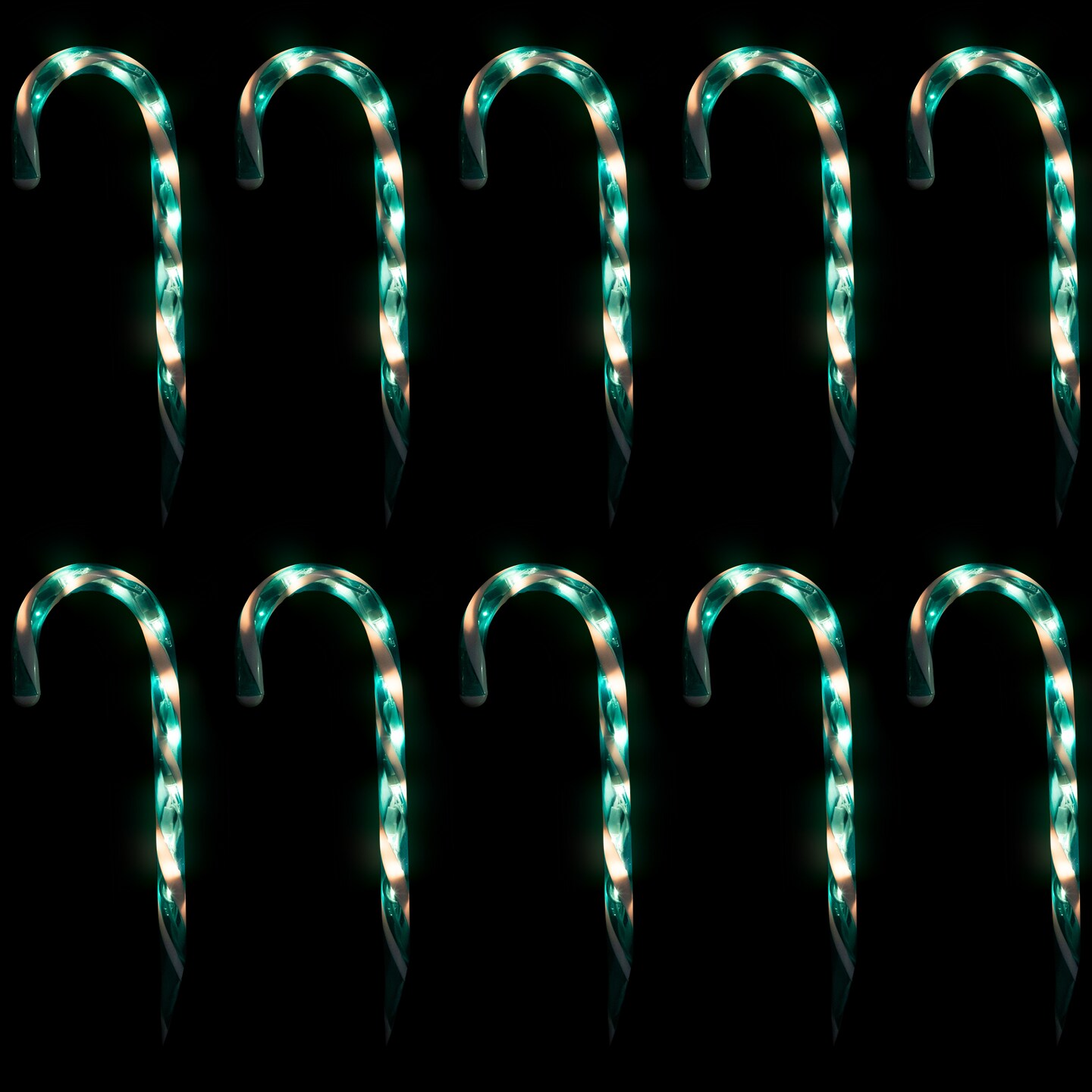 Northlight Lighted Outdoor Candy Cane Christmas Pathway Markers - 13.5&#x27; - Green - Set of 10