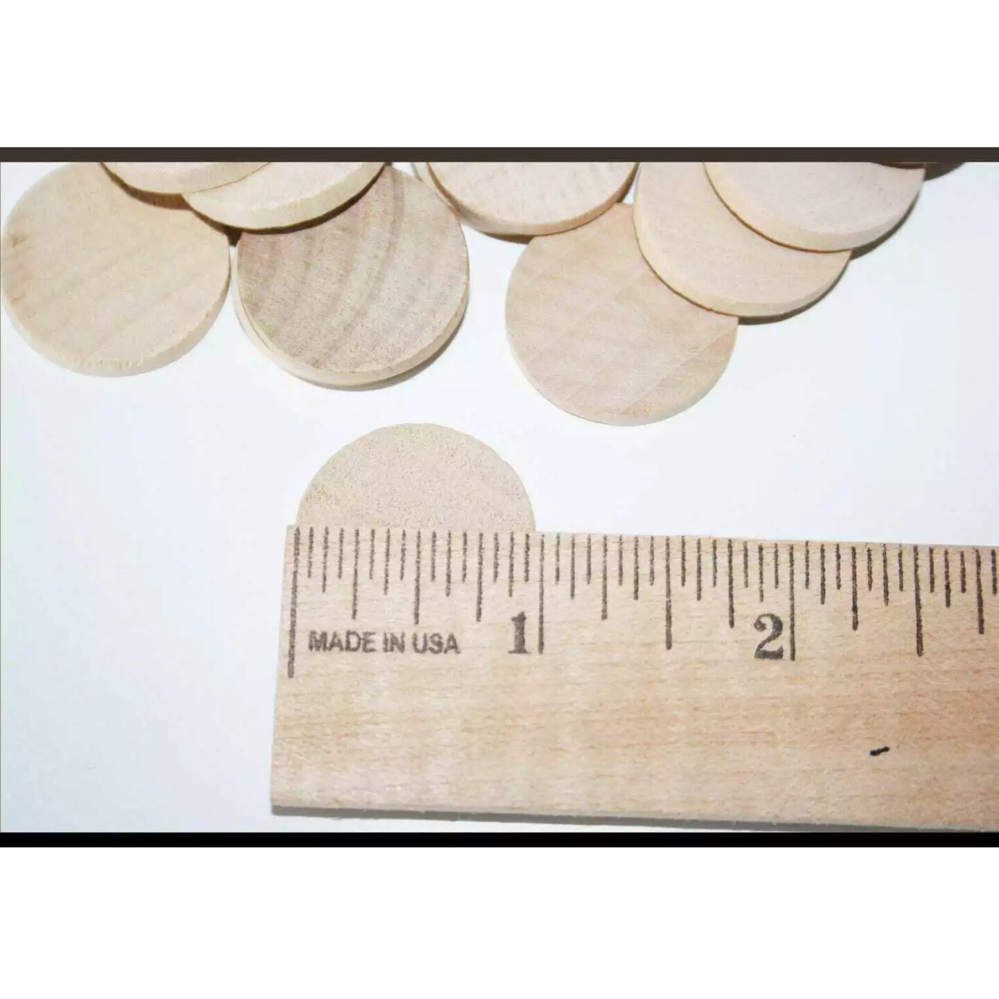 Kitcheniva 25 Pcs Wooden Circles Round Disc Wood Pendant Crafts Art