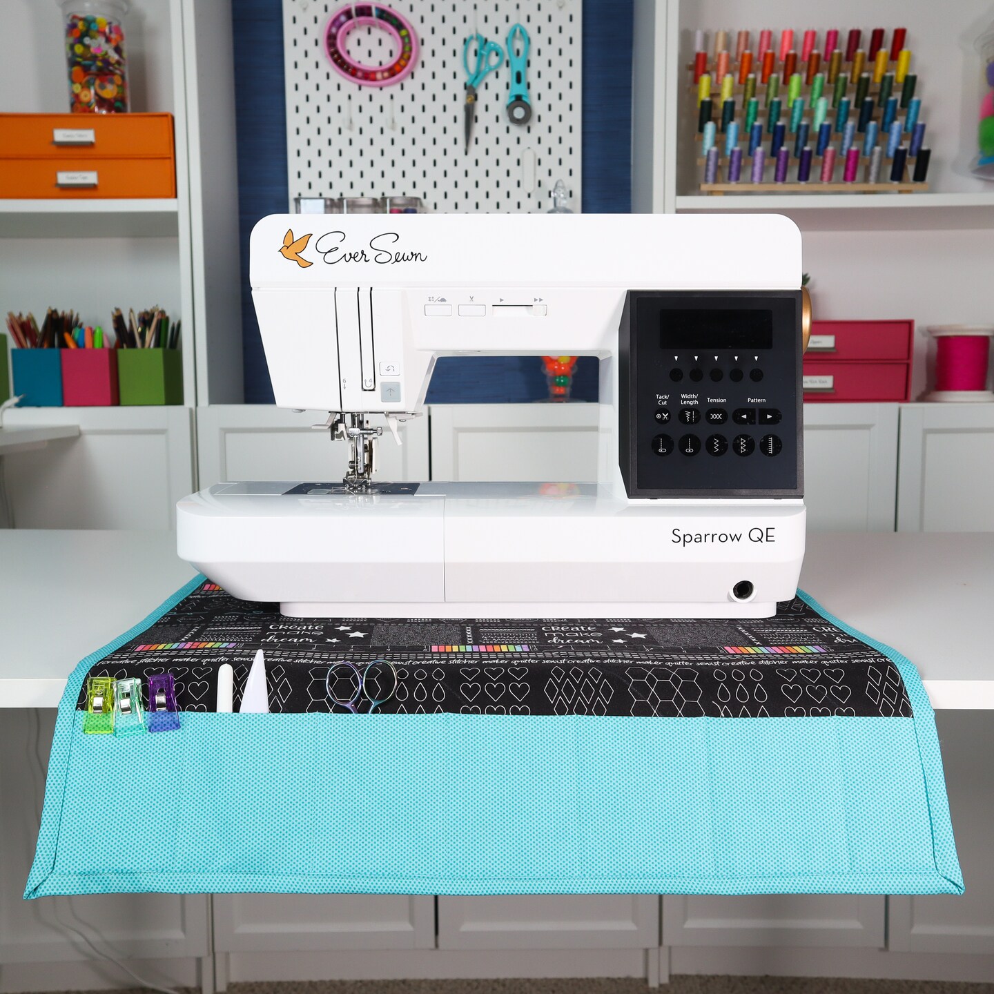 Crosscut Sewing Co.&#xAE; Sewing Machine Mat Sewing Project Kit for Beginners with Fabric, Instructions and Video